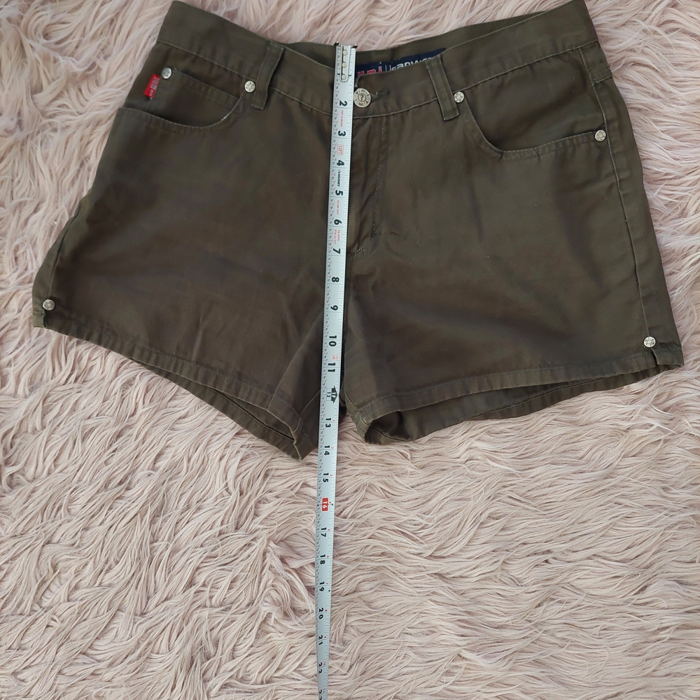 ☀️2☆ for $10: Stylish Olive Green Women's Shorts